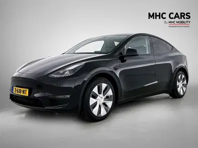 Tesla Model Y Long Range AWD 75 kWh uit 2024