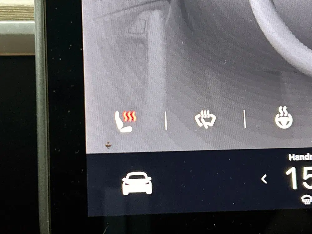 Tesla Model Y Long Range AWD 75 kWh uit 2024, foto 8
