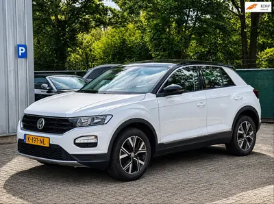 Volkswagen T-Roc 1.0 TSI Style / Zwart dak / CarPlay / Camer uit 2019