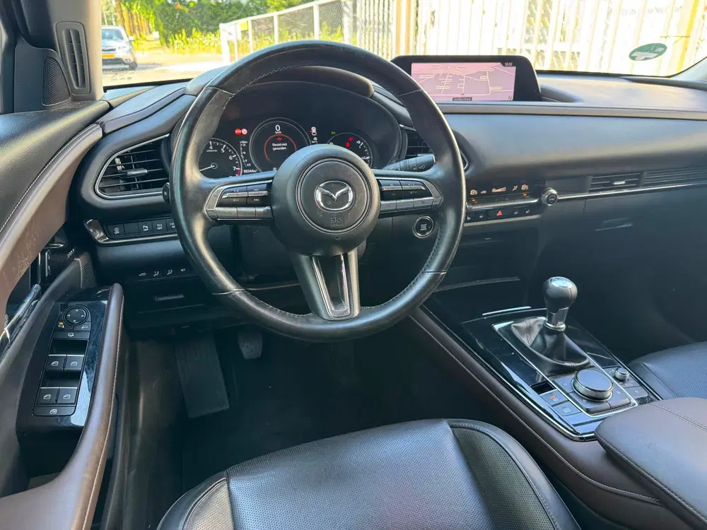 Mazda CX-30 2.0 e-SkyActiv-X uit 2021, foto 10