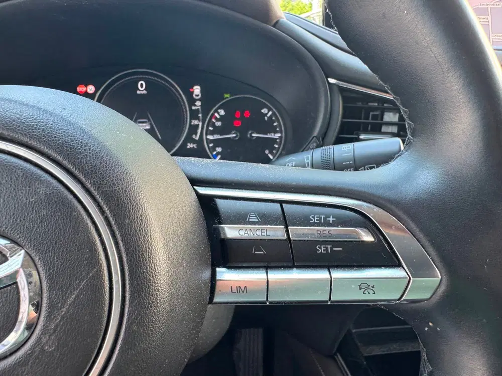 Mazda CX-30 2.0 e-SkyActiv-X uit 2021, foto 15