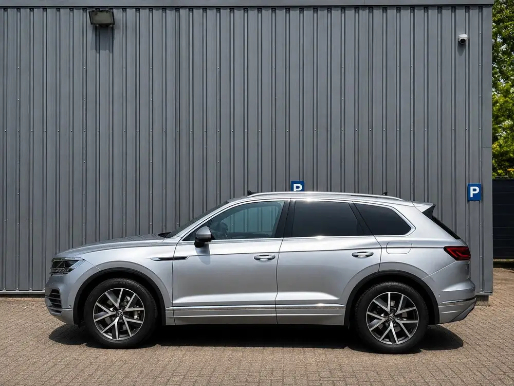 Volkswagen Touareg 3.0 TSI eHybrid | Massage | MatrixLED | T uit 2021, foto 12
