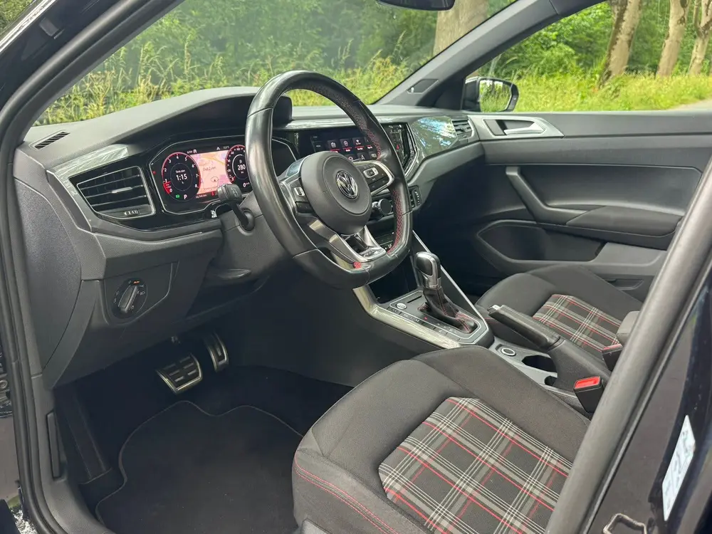 Volkswagen Polo 2.0 GTI Full Option Zwart uit 2019, foto 16