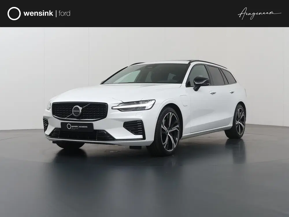 Volvo V60 2.0 T6 Plug-in hybrid AWD Ultra Dark uit 2025