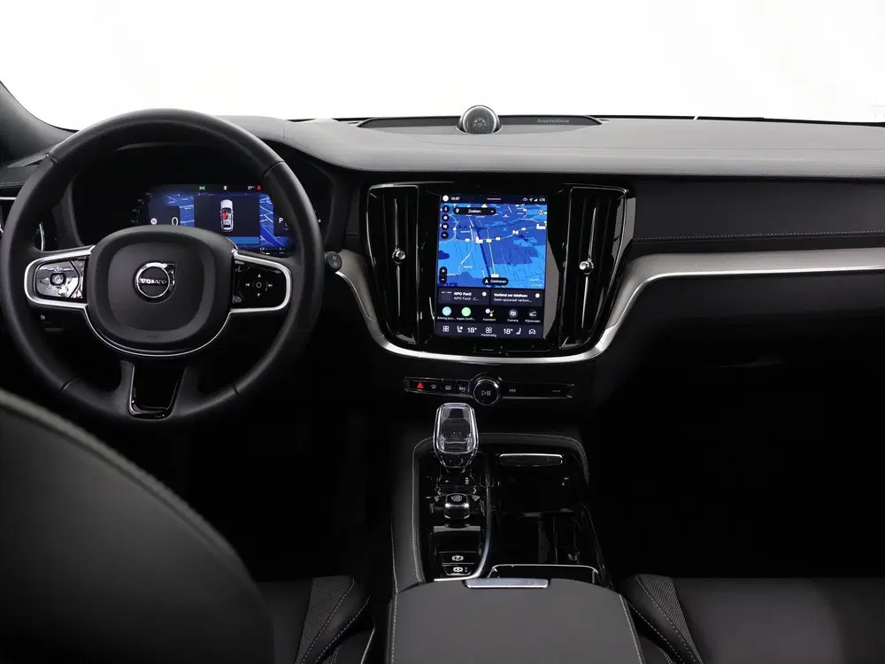 Volvo V60 2.0 T6 Plug-in hybrid AWD Ultra Dark uit 2025, foto 9