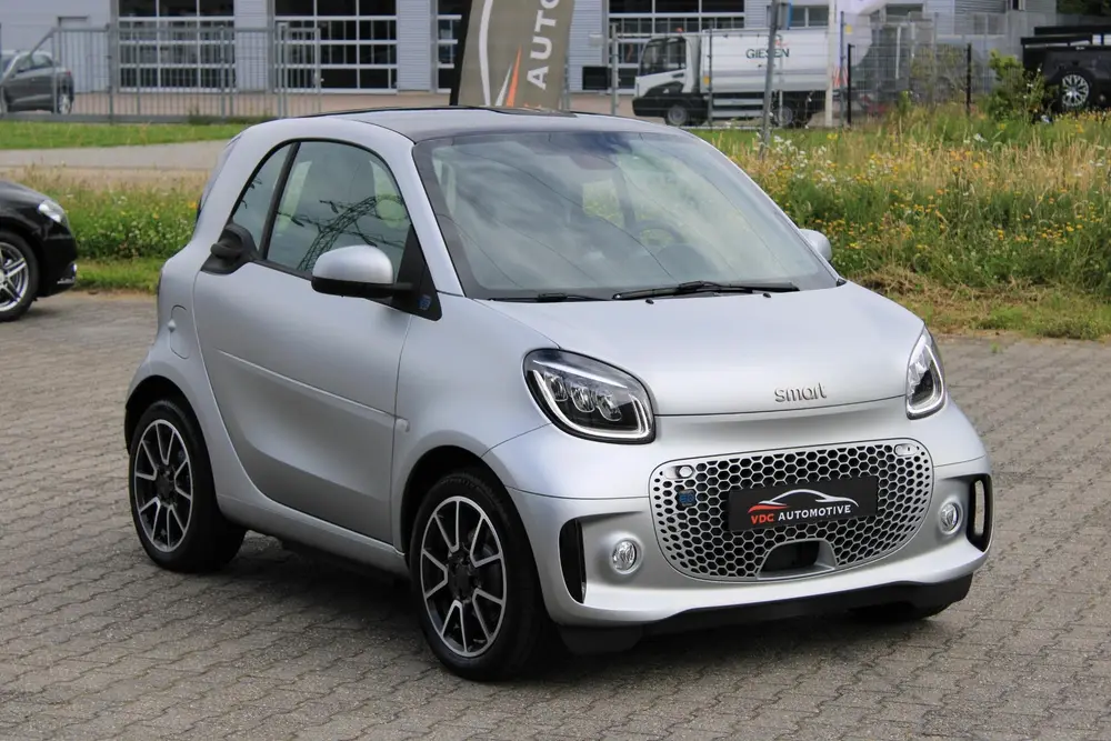 Smart ForTwo EQ BRABUS Mattrunner Brabus Mattrunner | Camera uit 2021, foto 12