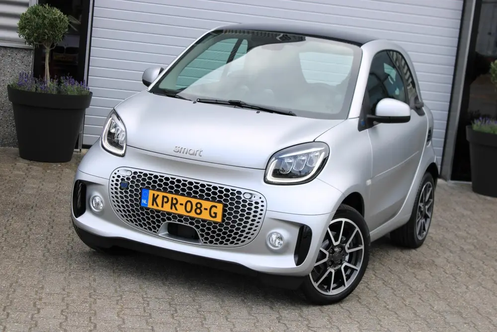 Smart ForTwo EQ BRABUS Mattrunner Brabus Mattrunner | Camera uit 2021, foto 7