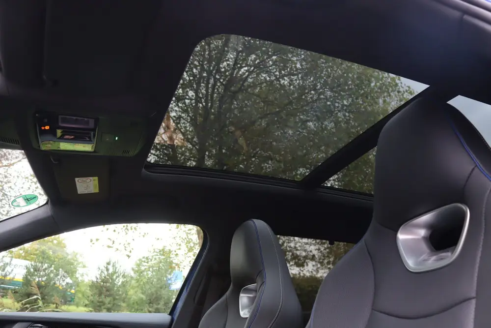 Volkswagen Passat Variant 1.5 eHybrid 272PK R-Line Black Sty uit 2025, foto 13