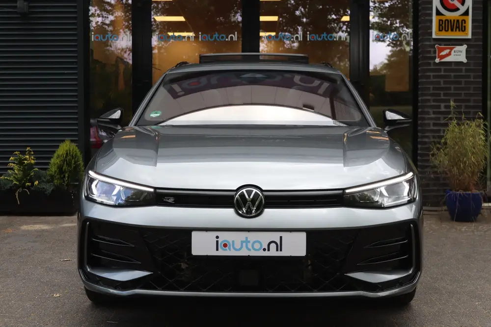 Volkswagen Passat Variant 1.5 eHybrid 272PK R-Line Black Sty uit 2025, foto 7