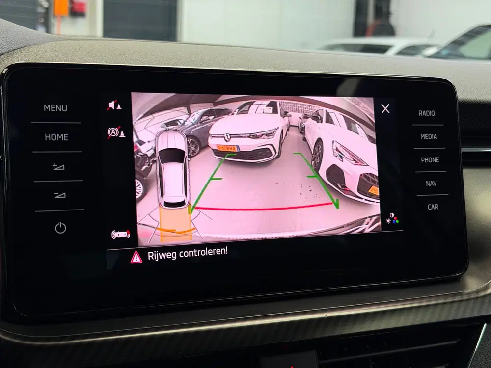 Skoda Kamiq 1.5 TSI Monte Carlo Pano CarPlay Camera uit 2020, foto 7