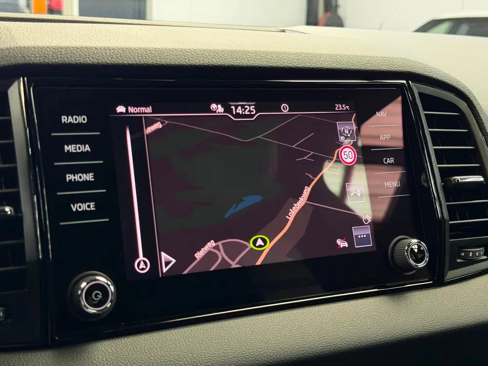 Skoda Karoq 1.5 TSI ACT Sportline CarPlay Nardo uit 2024, foto 15
