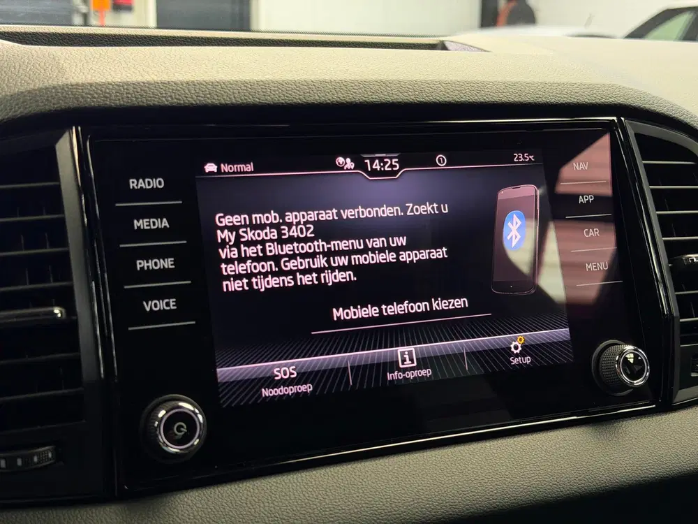 Skoda Karoq 1.5 TSI ACT Sportline CarPlay Nardo uit 2024, foto 16