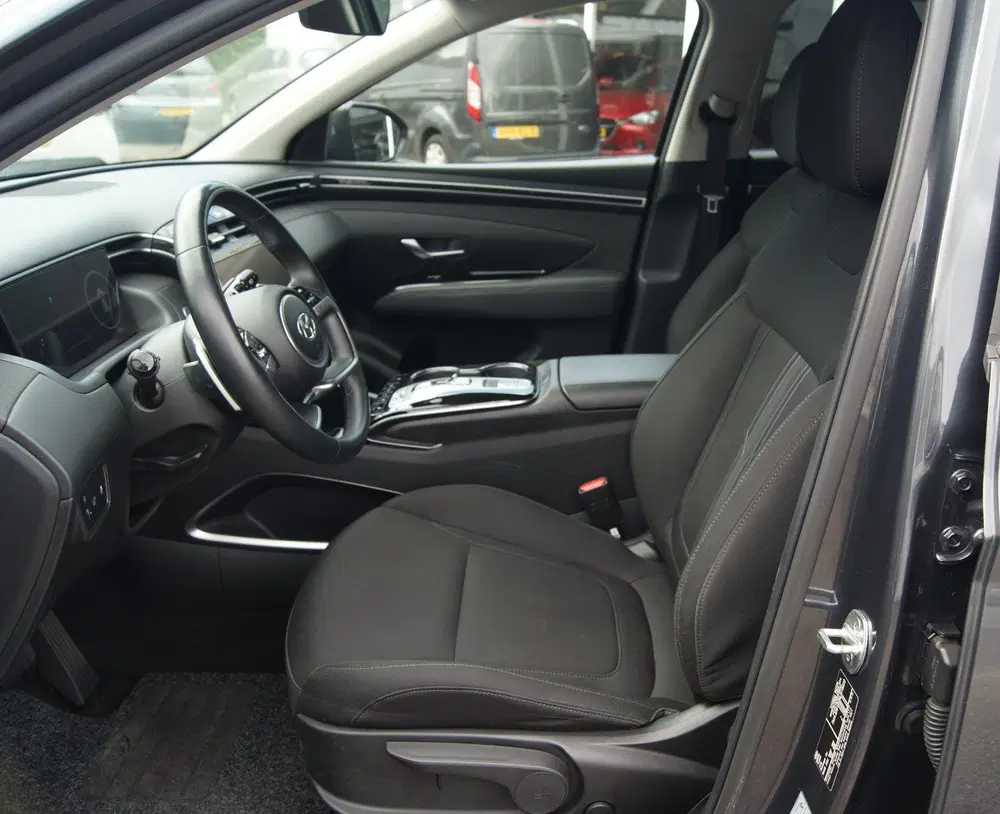Hyundai TUCSON 1.6 T-GDI MHEV Comfort Smart Automaat uit 2021, foto 13