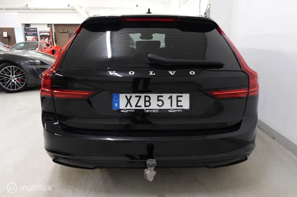 Volvo V90 2.0 T6 AWD R-Design uit 2021, foto 4