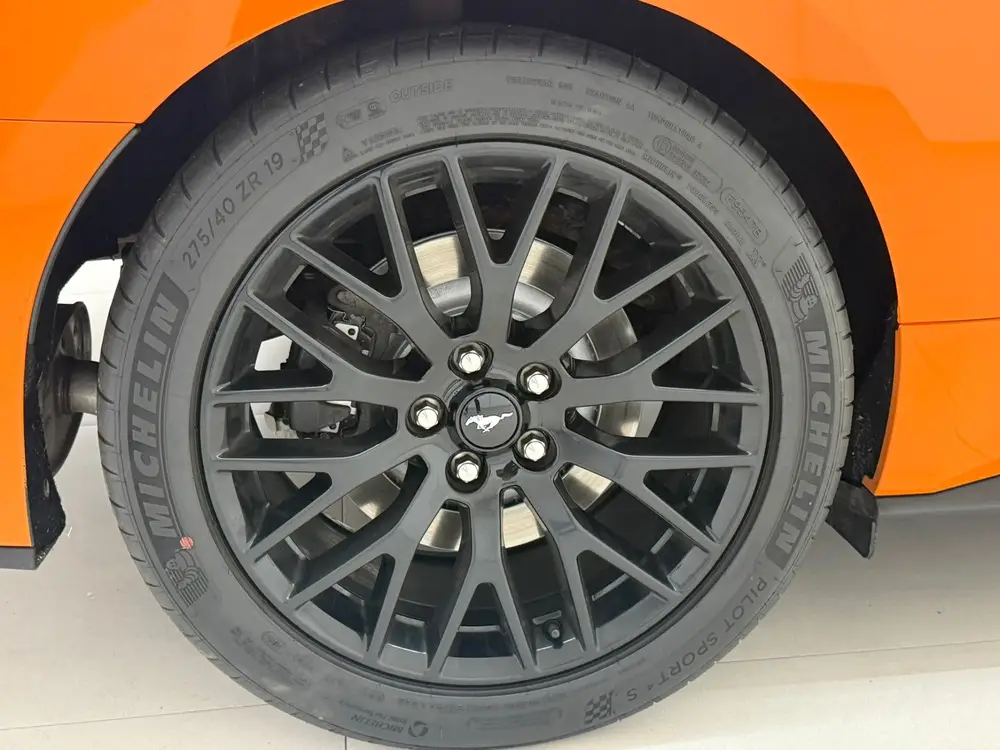 Ford Mustang 5.0 V8 GT Performance Carbon Pack uit 2021, foto 6