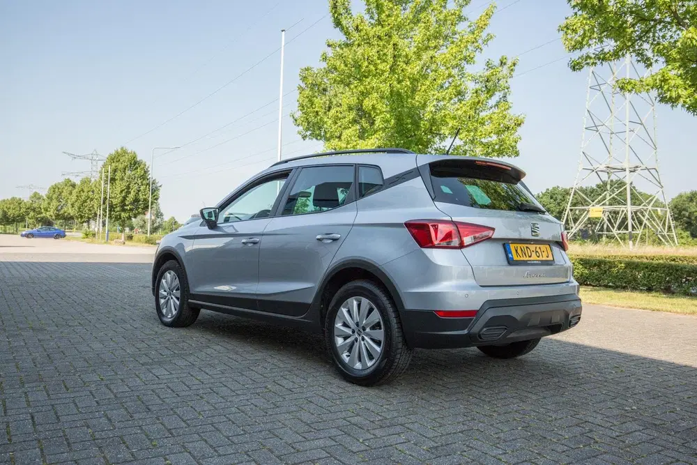SEAT Arona 1.0 EcoTSI Style Business Connect uit 2024, foto 3