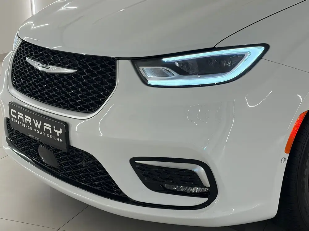 Chrysler Pacifica 3.6 V6 Hybride Pinnacle (bj 2023) uit 2023, foto 2