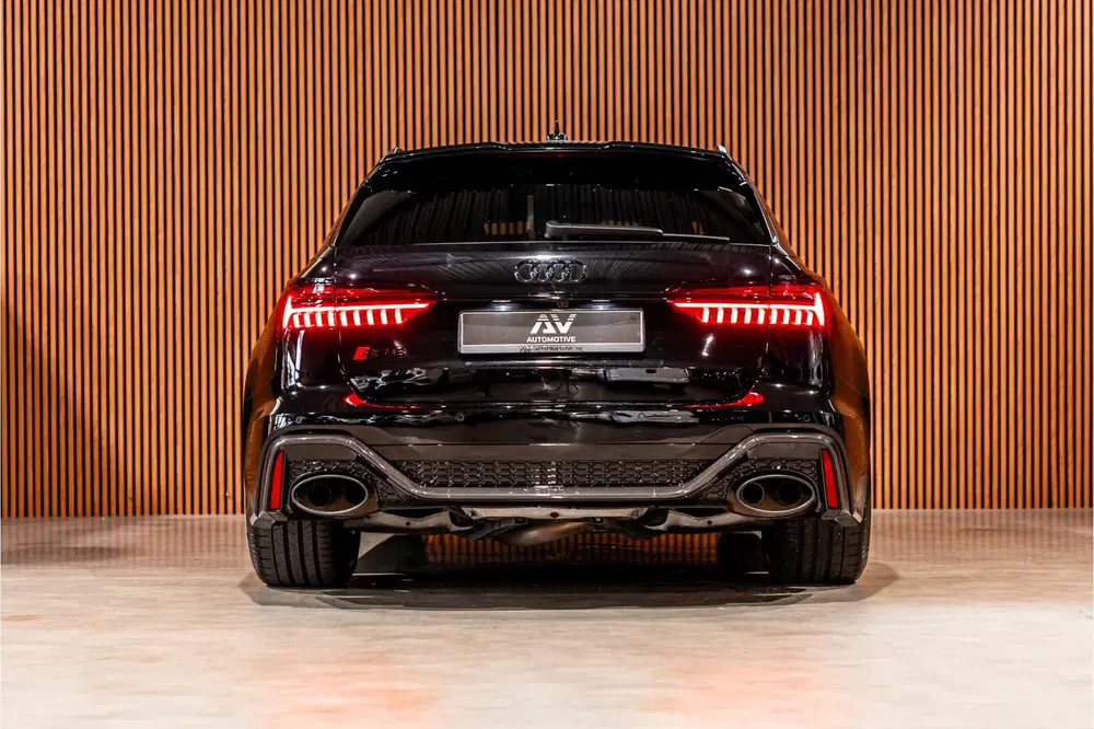 Audi RS6 4.0 TFSI Quattro uit 2020, foto 6