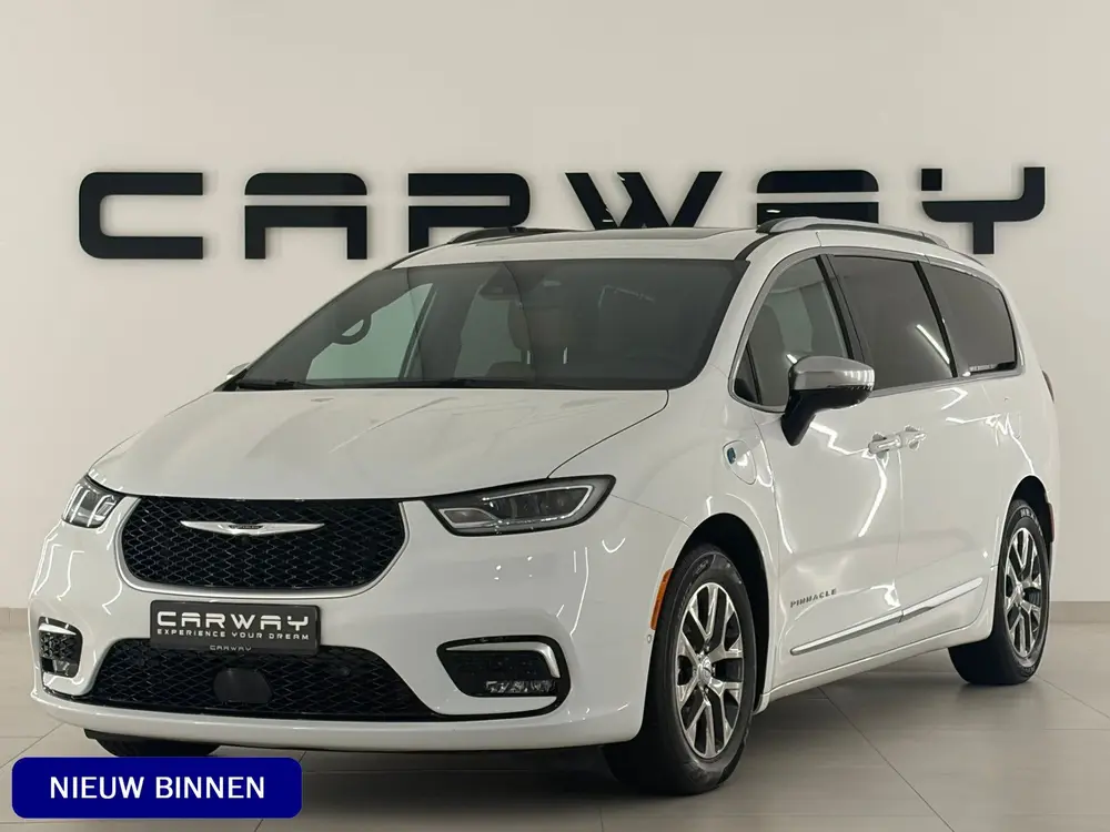 Chrysler Grand Voyager Pacifica 3.6 V6 Hybride Pinnacle uit 2023