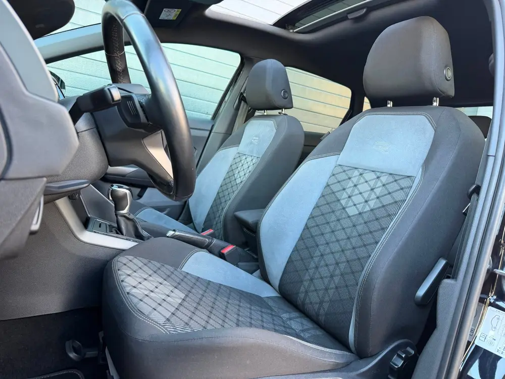 Volkswagen POLO 1.0 TSI R-Line Business|PANO|VIRTUAL|17"|STO uit 2022, foto 11