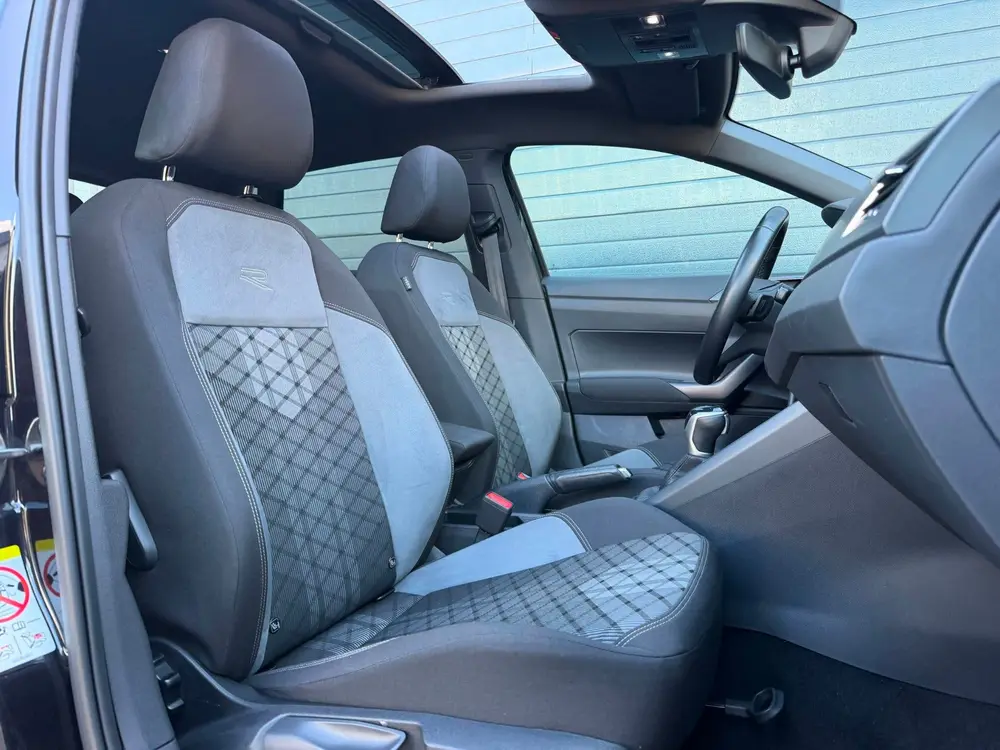 Volkswagen POLO 1.0 TSI R-Line Business|PANO|VIRTUAL|17"|STO uit 2022, foto 20