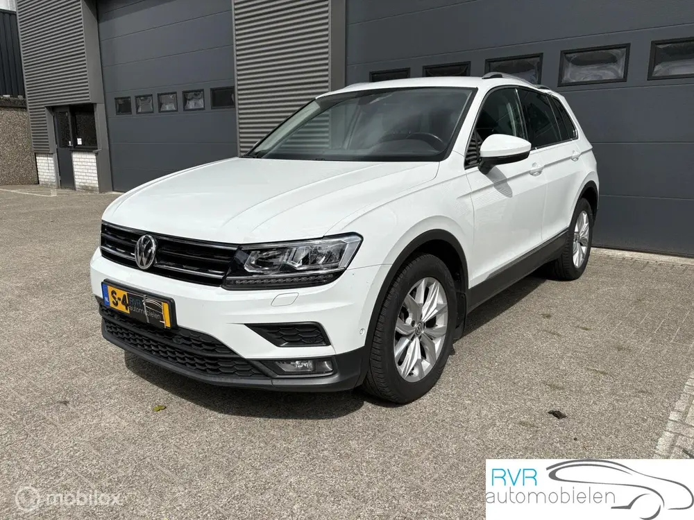 Volkswagen Tiguan 2.0 TSI 4Motion Highline / DAKSCHADE uit 2019