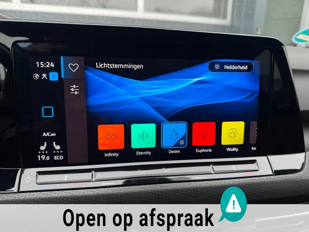 Volkswagen Golf 1.4 eHybrid GTE 245 pk IQ LIGHT PANO HUD SFE uit 2020, foto 13