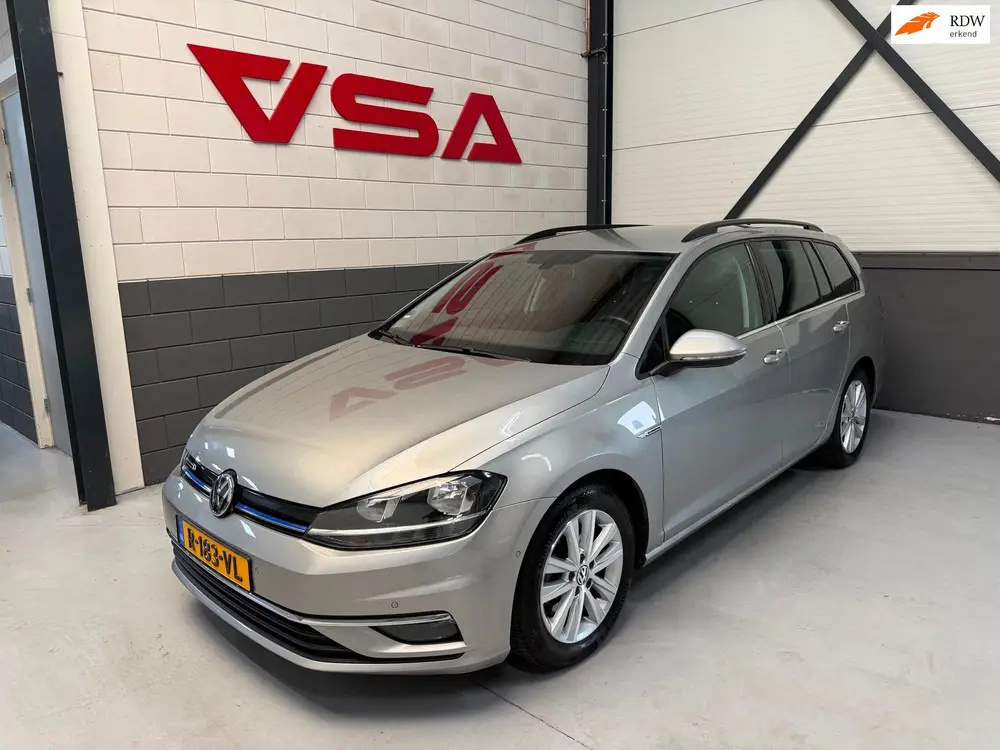 Volkswagen Golf 1.5 TSI Highline|Camera|Adaptive cruise|elek uit 2019