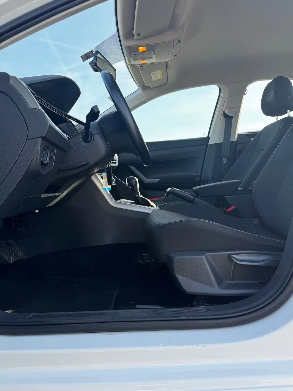 Volkswagen Polo 1.0 TSI Comfortline DSG AIRCO CRUISE CARPLAY uit 2019, foto 20