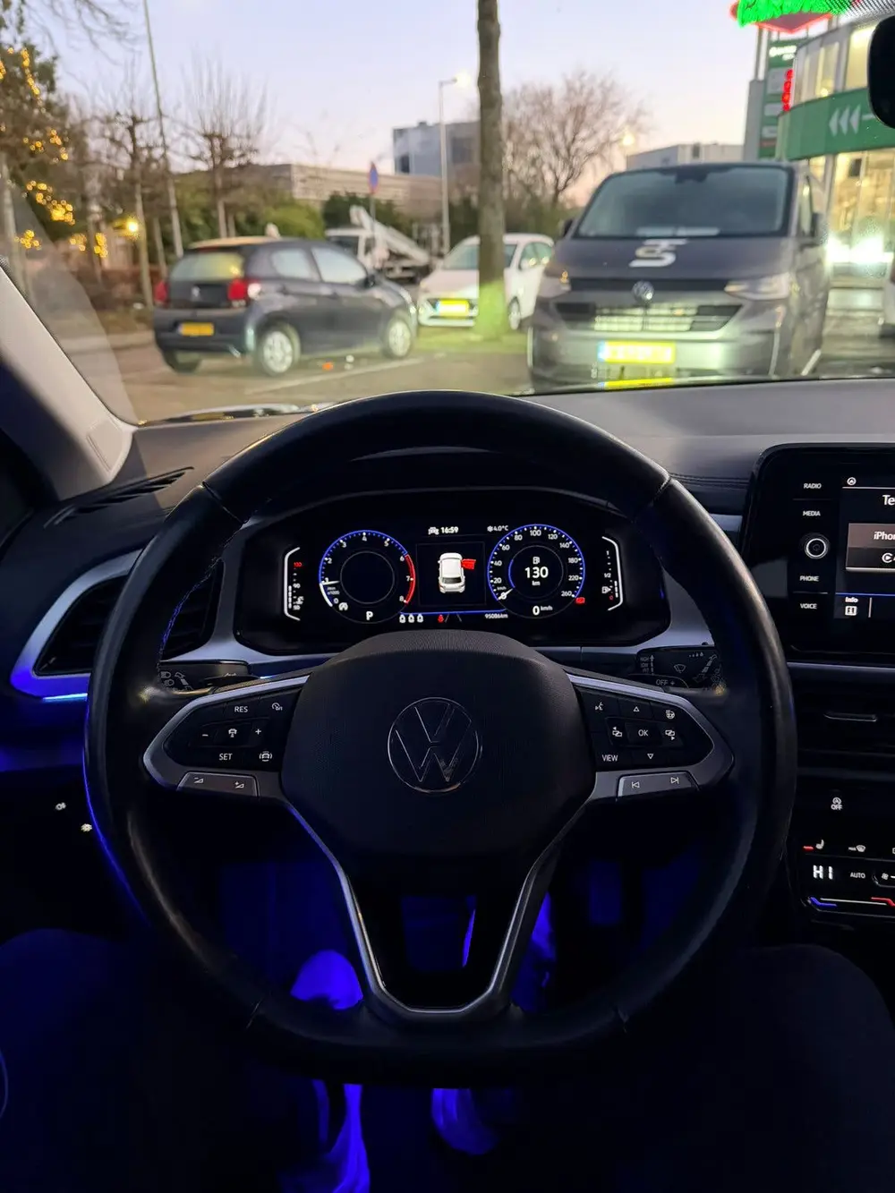 Volkswagen T-Roc 1.5 TSL 150 pk uit 2022, foto 5