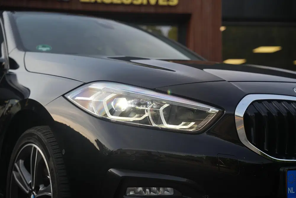 BMW 1-serie 118i Executive Edition Sport stoel stuur v uit 2020, foto 10