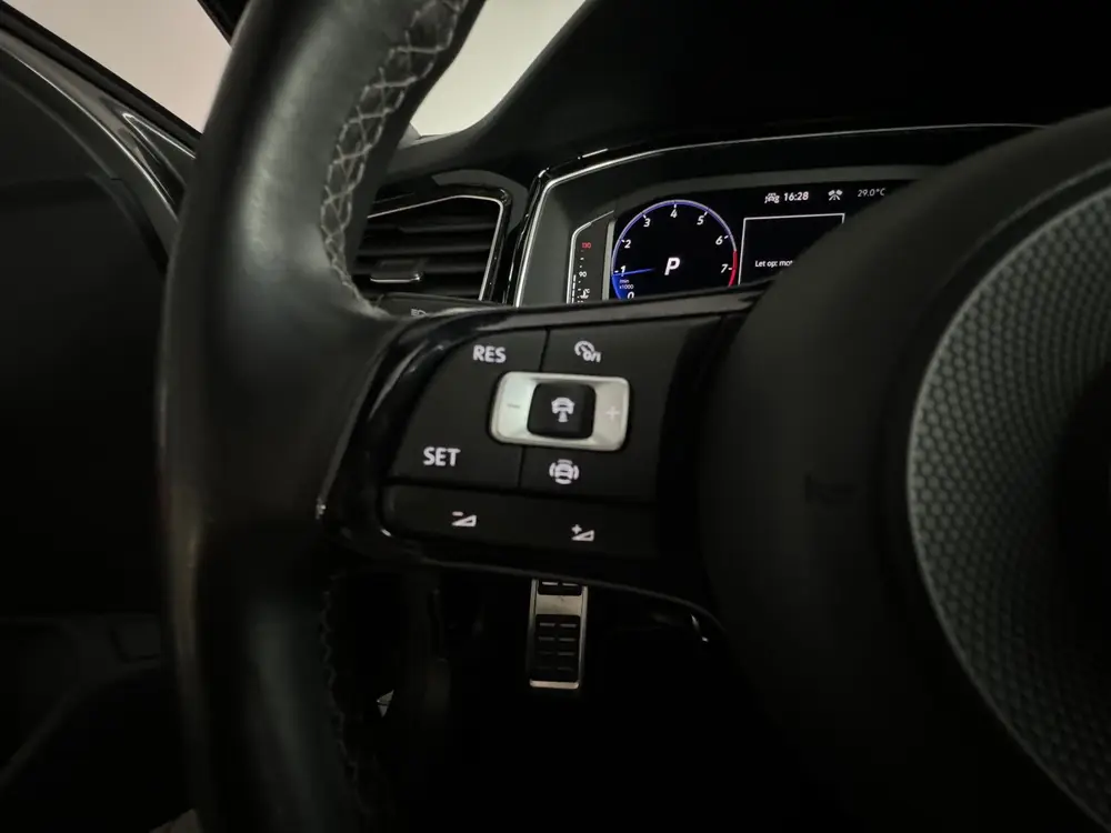 Volkswagen T-Roc 2.0 TSI 4Motion R Pano|Akra|Keyless|Sfeer uit 2022, foto 14