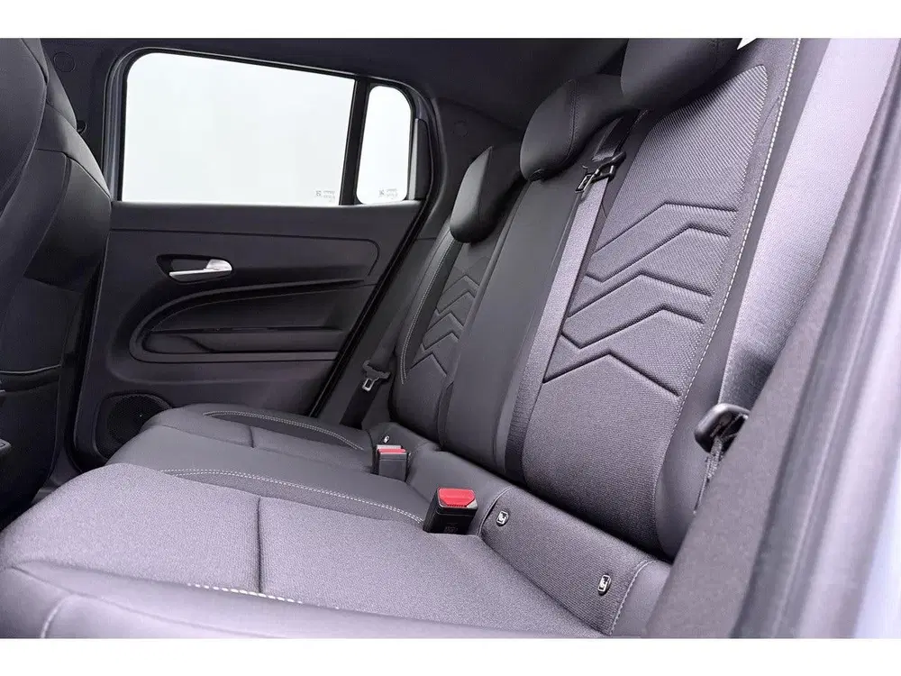 Jeep Avenger 1.2 e-Hybrid Summit uit 2026, foto 8