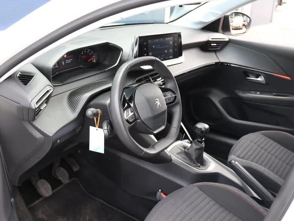 Peugeot 208 1.2 PureTech Active Pack LED uit 2022, foto 10