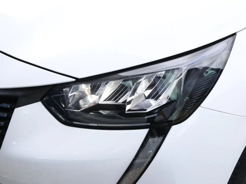 Peugeot 208 1.2 PureTech Active Pack LED uit 2022, foto 19