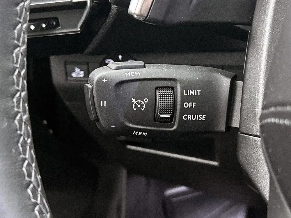 DS Automobiles DS 7 DS DS 7 E-Tense Rivoli 225pk Automaat uit 2023, foto 15