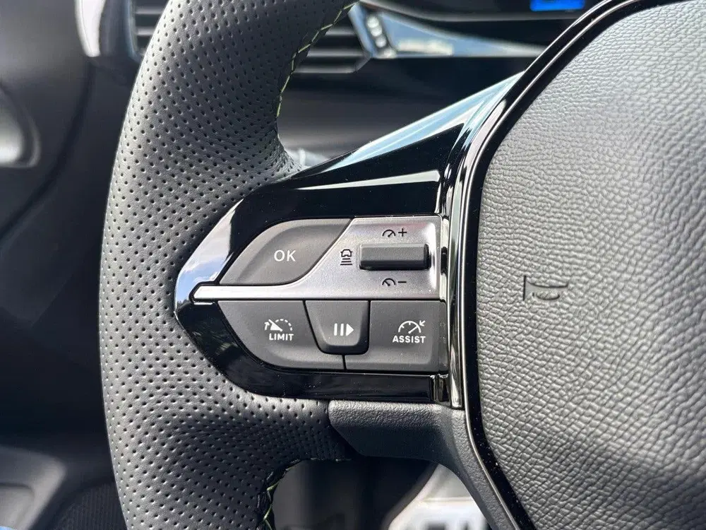 Peugeot 308 SW GT EV 58kWh 156pk uit 2026, foto 14