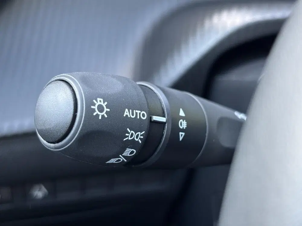 Peugeot 2008 1.2 Hybrid 145pk Allure Automaat uit 2025, foto 20