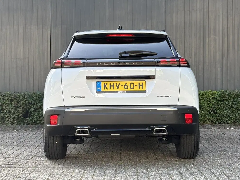 Peugeot 2008 1.2 Hybrid 145pk Allure Automaat uit 2025, foto 5