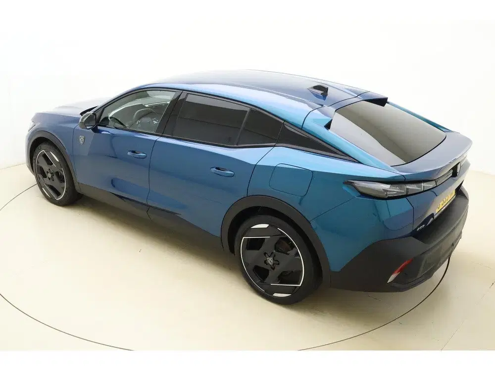 Peugeot 408 1.6 HYbrid GT 225pk EAT8 First Edition uit 2023, foto 4