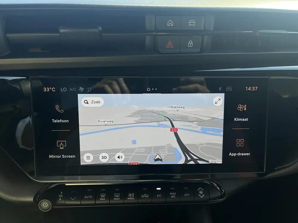 Alfa Romeo Junior 1.2 Turbo Hybrid 136pk eDCT6 Ibrida Specia uit 2025, foto 11