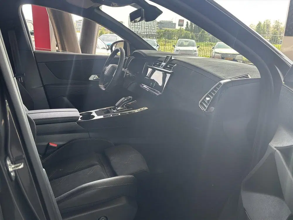 DS Automobiles DS 7 DS DS 7 1.6 E-TENSE PHEV 225pk Automaat Li uit 2025, foto 19
