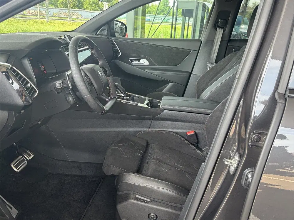 DS Automobiles DS 7 DS DS 7 1.6 E-TENSE PHEV 225pk Automaat Li uit 2025, foto 8