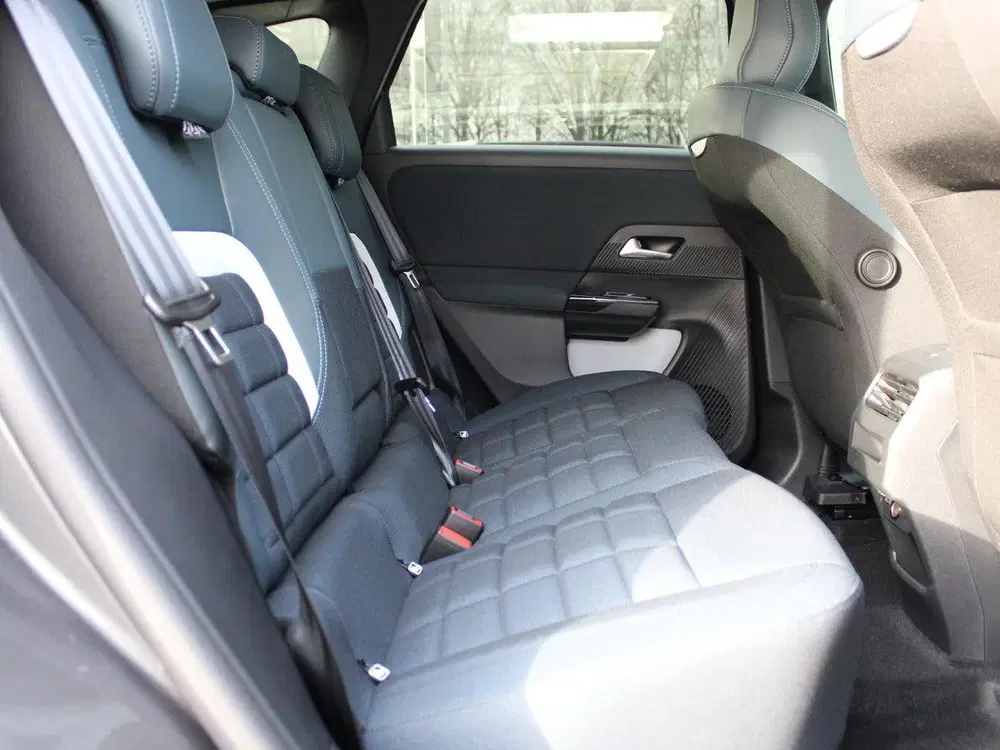 Citroën C5 Aircross 1.2 Hybrid 145 Business VOORRAAD KORTIN uit 2026, foto 11