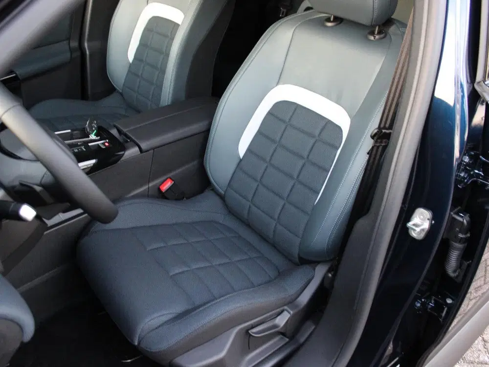 Citroën C5 Aircross 1.2 Hybrid 145 Business VOORRAAD KORTIN uit 2026, foto 6