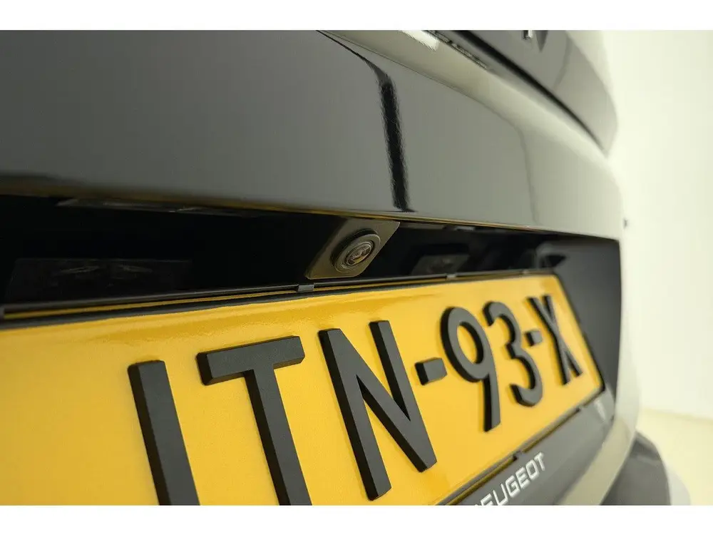 Peugeot 3008 1.6 HYbrid 180 Allure Pack Business uit 2024, foto 3