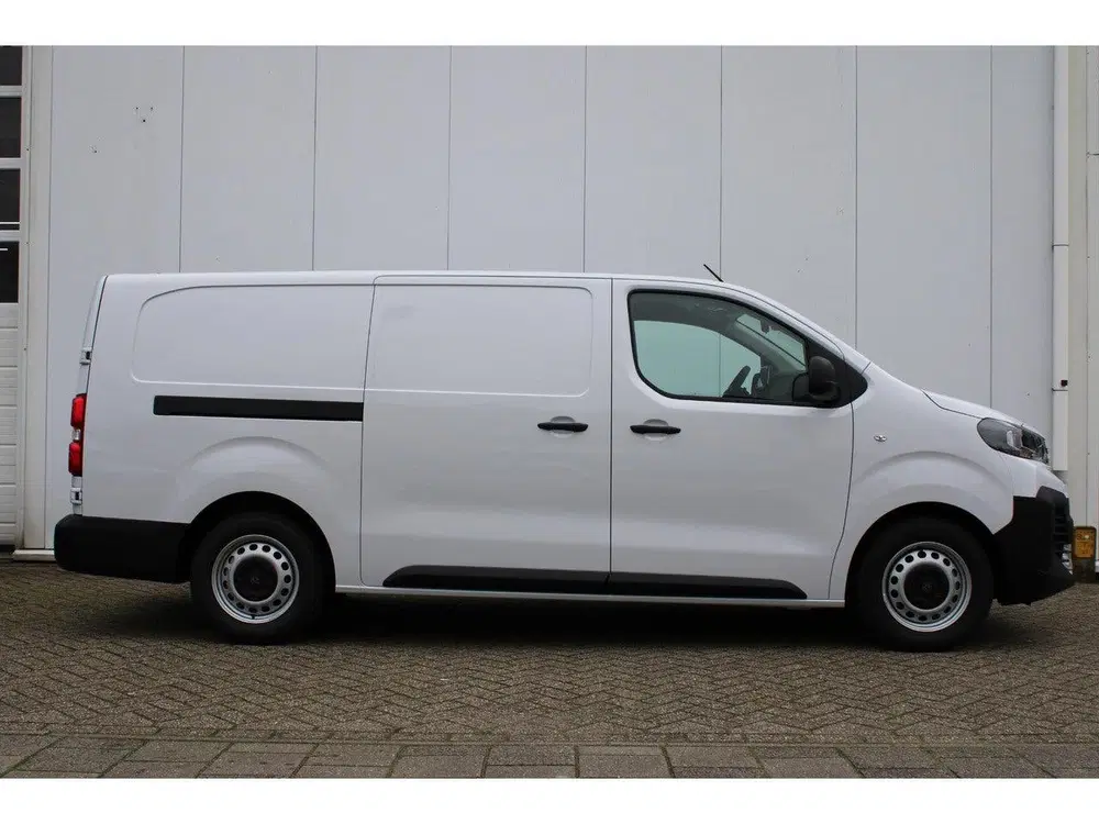 Peugeot Expert EV L3 75 kWh Navigatie uit 2025, foto 4