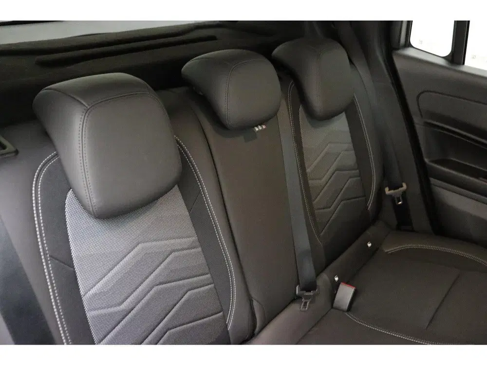 Jeep Avenger Altitude 54 kWh uit 2024, foto 15