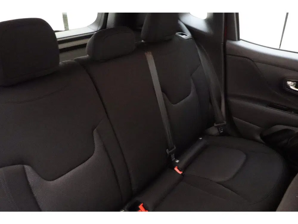 Jeep Renegade 1.5T e-Hybrid Longitude Automaat uit 2022, foto 13
