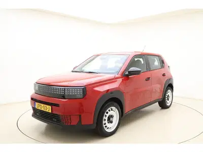 Fiat Grande Panda RED 11kW 44 kWh uit 2025